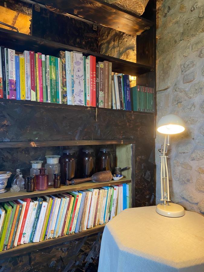 Officina Alchemica Leilighet Calcata Eksteriør bilde
